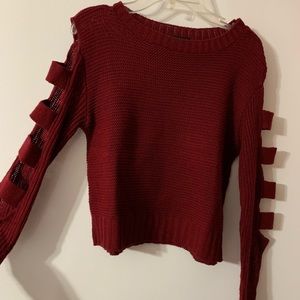 burgundy cropped long sleeve w/ opens on sleeves